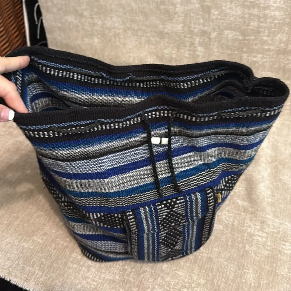 Pinzon Blue and Black Striped Backpack
